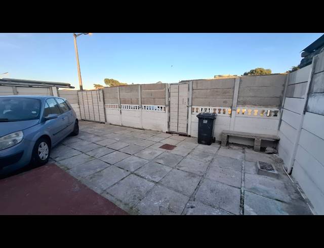 3 BEDROOM HOUSE FOR SALE IN LENTEGEUR
